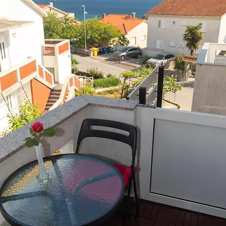 Casa La Mare - Krk Town Apartment Room photo
