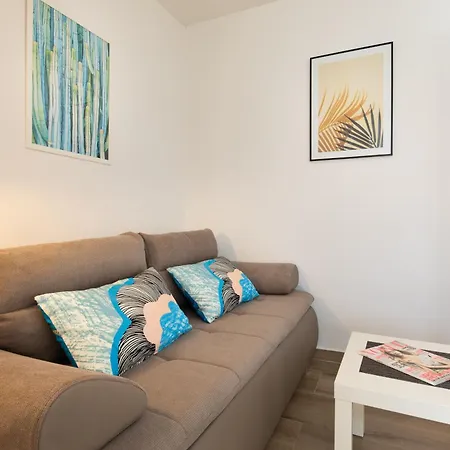 Casa La Mare - Krk Town Apartment Exterior photo